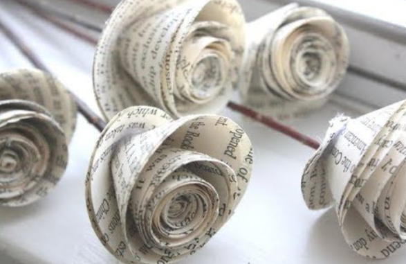 Cara Membuat Bunga dari Kertas Koran dengan Mudah dan Praktis
